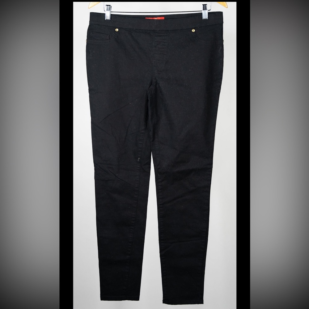 Ladies Guess Pull On Mid Rise Jeans
